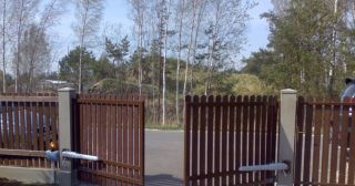 Купить распашные ворота из штакетника Сокол, цена от 2792 руб.